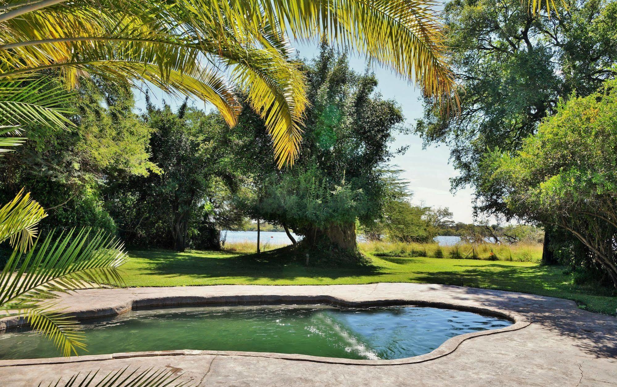 קסנה Thebe River Safaris מראה חיצוני תמונה